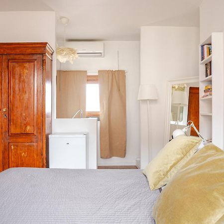 Bari Landlord 71 - Central Rooms Extérieur photo